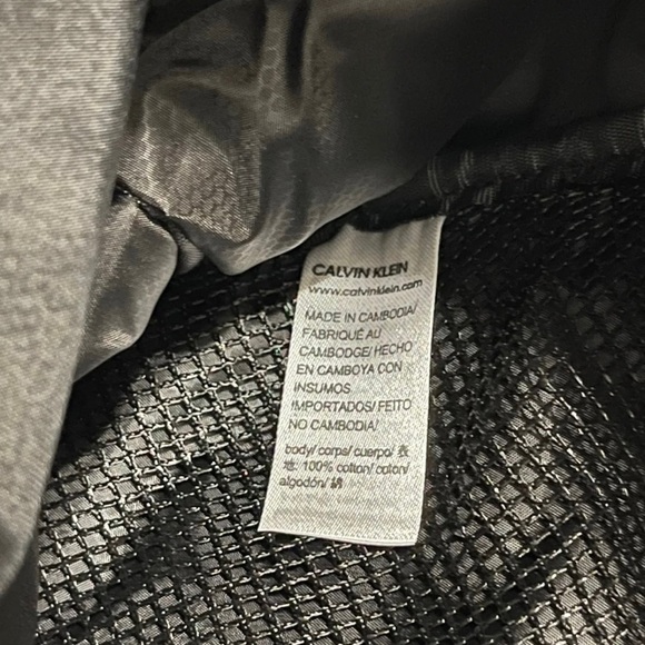 Brand New Unisex Calvin Klein Large Canvas Backpack With Exterior Leathe Patch - Picture 6 of 8